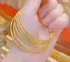 Simple and exquisite jewelry, unique design, bracelets and wristbands, fashionable and trendy jewelry Application Scenario